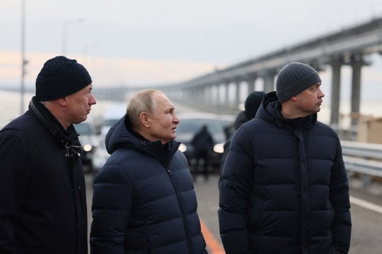 V. Putino „trofėjus“ virsta Rusijos Achilo kulnu: atskleidė Ukrainos smūgių Kryme žalą