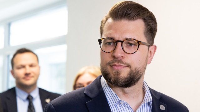 Postų dalybos išlieka neišspręstu klausimu: demokratai prakalbo apie esminę sąlygą