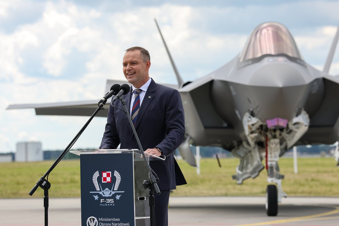 Lenkijoje pristatyti modernūs naikintuvai „F-35“