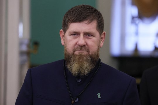 R. Kadyrovo sūnui antrą kartą suteiktas „Čečėnijos didvyrio“ vardas