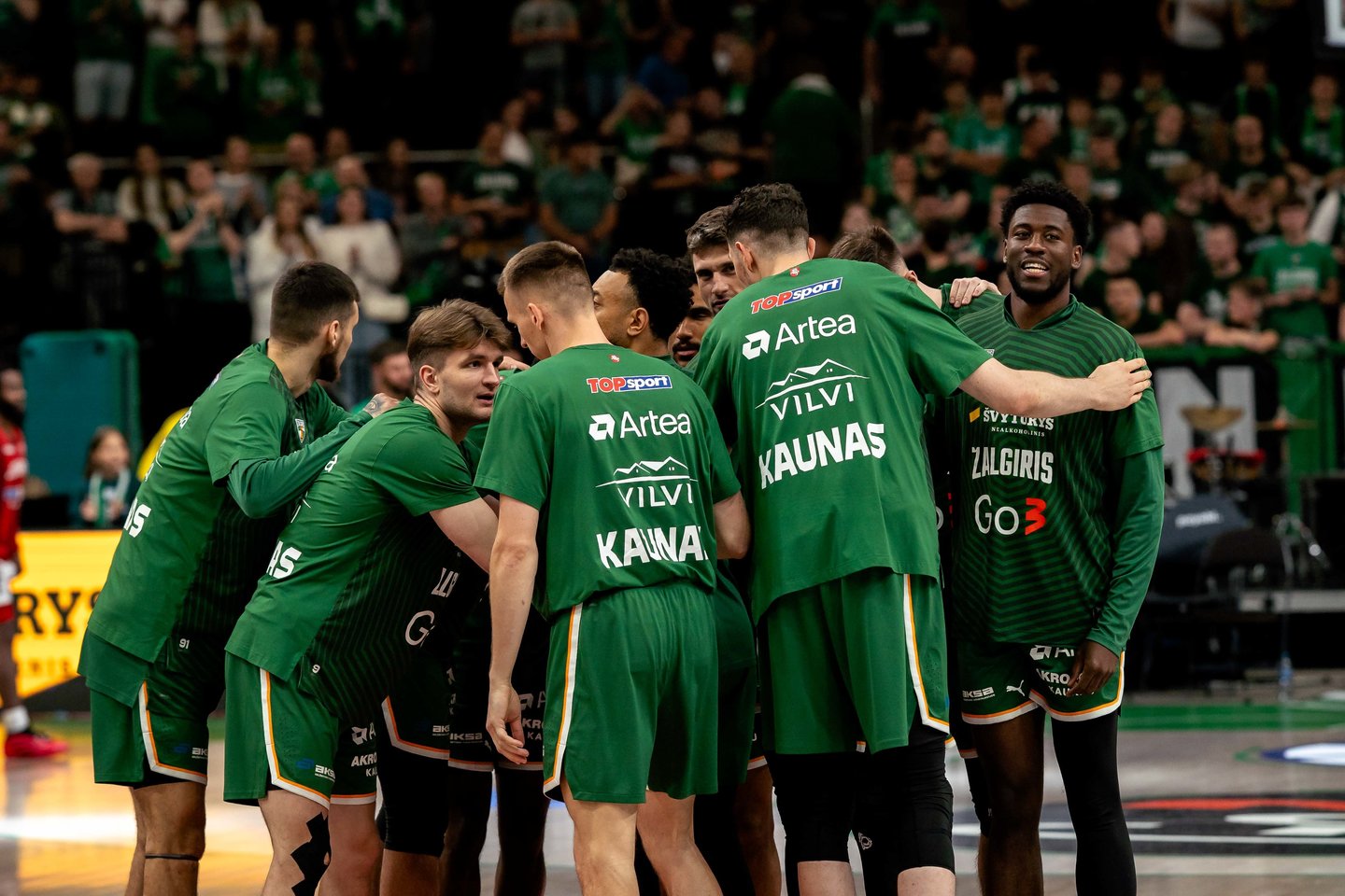 „Žalgirio“ arenoje pagerbtas Anapilin iškeliavęs Vladas Garastas.<br> G.Bitvinsko nuotr.