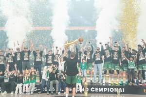 LKL finalas baigtas: „Žalgiris“ neklupdamas vėl įžengė į čempionų sostą