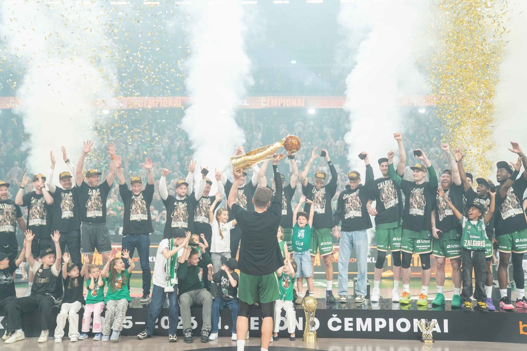 LKL finalas baigtas: „Žalgiris“ neklupdamas vėl įžengė į čempionų sostą