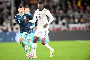 Ganos futbolininkas dėl seksualinio priekabiavimo bylos neįleistas į Kanadą