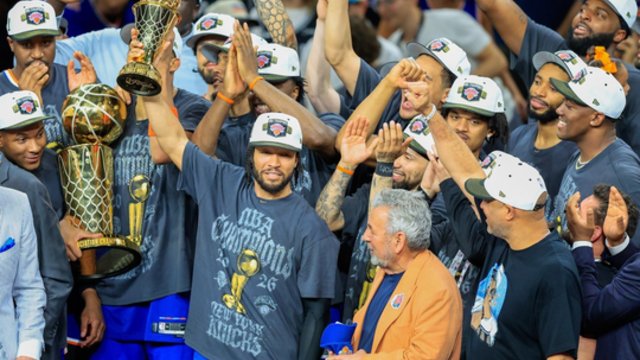 Po istorinės „New York Knicks“ pergalės – sirgalių šėlionės