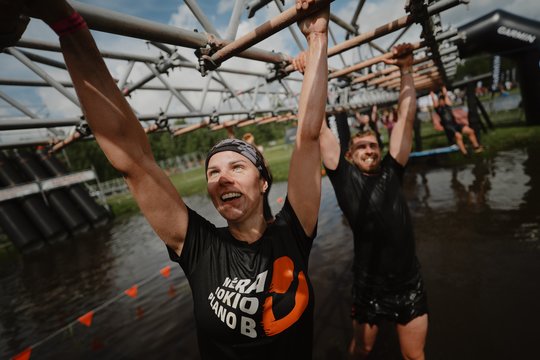 Dešimtasis „Alfa Run“ sukvietė tūkstančius: Pamaraziuose testuotos žmogaus galimybių ribos