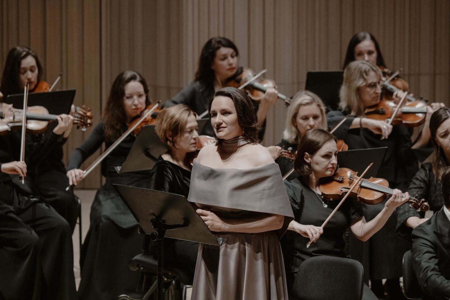 „Vokiškojo requiem“ magija su Lietuvos valstybiniu simfoniniu orkestru.<br> Monikos Matildos Andrulytės nuotr.