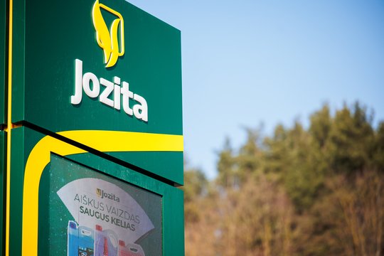 „Jozitos“ degalinėse – kratos dėl įtariamos apgaulingos apskaitos