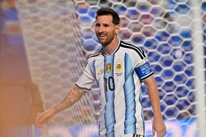 Beprotybė: L. Messi pirmajame mače vienas pats įmušė tris įvarčius – pakartojo rekordą