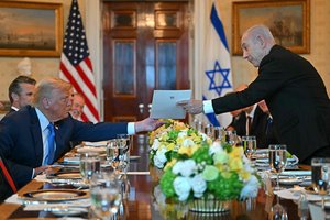 Izraelis kuria planą, kaip išvengti D. Trumpo įniršio: santykiai jau braška