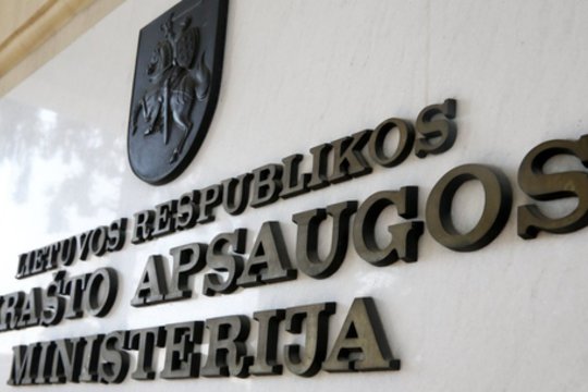 Atliktas auditas parodė – krašto apsaugos finansų valdymo sistema per lėta: įvardijo silpnąsias vietas