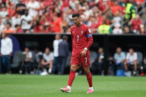 Didelės ambicijos virto pilkomis lygiosiomis – C. Ronaldo su Portugalija neįveikė Kongo DR