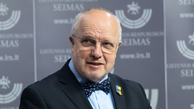 STT įtariant pažeidimus dėl darbuotojų įdarbinimo Seime – valdyba prašo patikslinimo: sunku užčiuopti siūlo galą