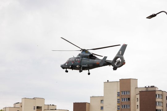 Sostinės Santariškių rajone vairuotojų lauks iššūkis: eismą sujauks sraigtasparnis