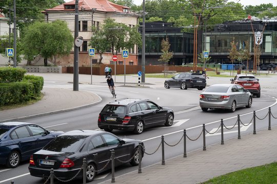 Šis miestas užsimojo ne tik pagerinti tiltų rekordus: užsiminta apie dar vieną staigmeną