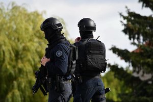 Šalia Kauno oro uosto sulaikytas droną skraidinęs Lietuvos pilietis