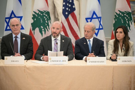 Po kruvinų smūgių – gera žinia: Izraelis ir „Hezbollah“ susitarė dėl paliaubų