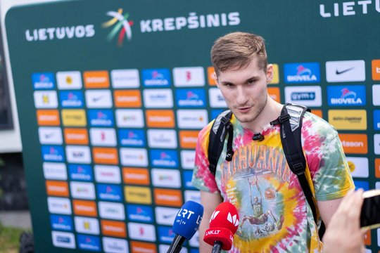 Nuostabaus žaidimo paslaptis? Ą. Tubelis prakalbo apie A. Sabonio patarimus