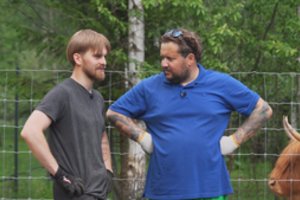 Atvažiavęs tiesti kelio Varkė Labdarkė 23-ejų ūkininkui Nojui piršo 42-ejų moterį