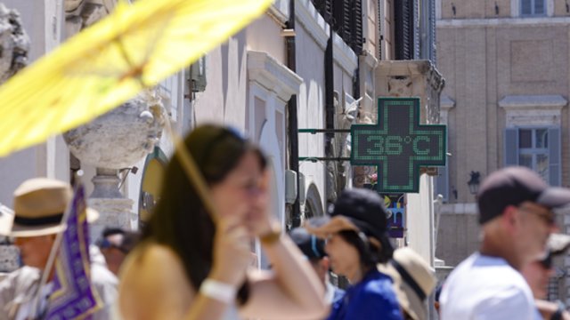 Per Europą slenka pavojingi karščiai: temperatūra gali kilti virš 39 laipsnių