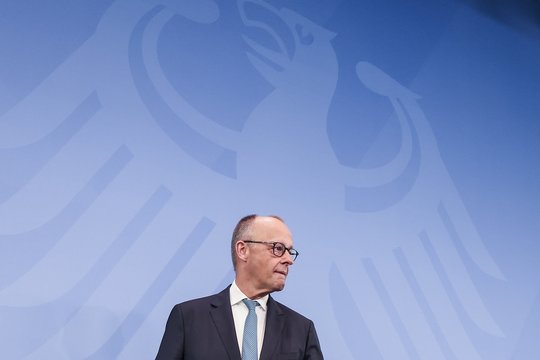 Prieš NATO viršūnių susitikimą E5 sunkiasvorės F. Merzo kvietimu renkasi Berlyne