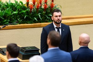 Po Lrytas straipsnio A. Mockus prakalbo, kad svarstytų tapti aplinkos ministru