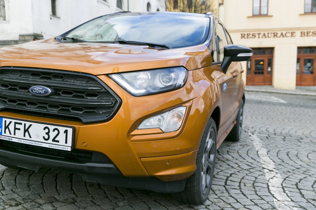 Tvirtina, kad tokių ratų neverta pirkti: kai kuriuos jų mechanikai atvirai vadina siaubingais