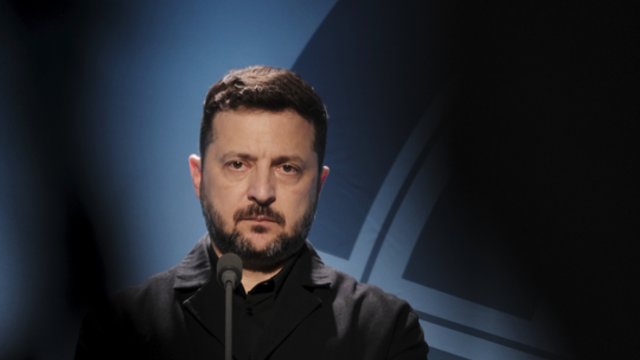 Lenkijoje vykstantis Ukrainos atstatymui skirtas renginys aptemdytas lyderių konfliktu: V. Zelenskis nepasirodė