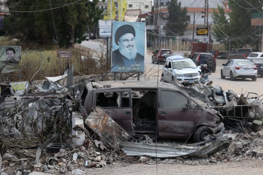 Izraelis pareiškė išvesiantis karius iš Libano tik tada, kai „Hezbollah“ bus nuginkluota