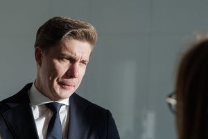 ELTA glaustai: G. Nausėda pristatė M. Sinkevičiaus kandidatūrą į premjerus, LTG pristatė traukinių avarijų išvadas