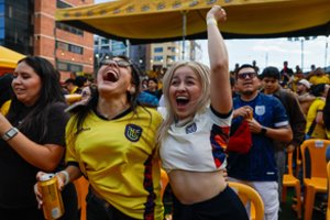 Futbolo galia: po įspūdingos pergalės pasaulio čempionate paskelbtas laisvadienis