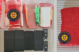 Bandymas permesti telefonus į Marijampolės kalėjimą baigėsi sulaikymu
