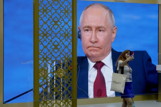 Karas Ukrainoje. Naujausia rusų ataka Chersone – nuo dronų nukentėjo civiliai