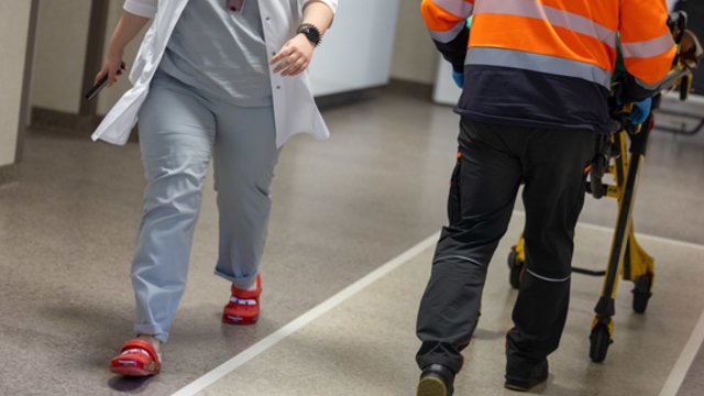Medikai primena: kritinę minutę gyvybę gali išgelbėti kiekvienas