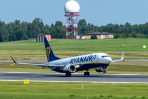 „Ryanair“ sulaukė kirčio dar vienoje valstybėje: daugelis mokesčių pripažinti neteisėtais