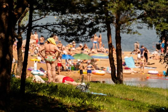 Po rekordiškai šilto pirmadienio – prognozė antradieniui: sulauksime ir lietaus 