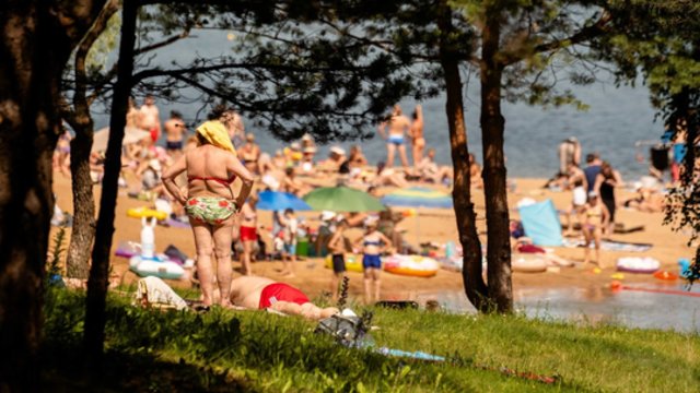 Po rekordiškai šilto pirmadienio – prognozė antradieniui: sulauksime ir lietaus 