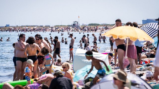 Italiją svilinant karščiams į pagalbą ateina išmanieji įrenginiai: senoliams tai – išsigelbėjimas
