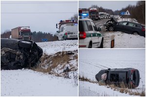 31 metų Kauno r. gyventoja siunčiama aiškintis į teismą dėl avarijos, per kurią žuvo du mažamečiai broliai