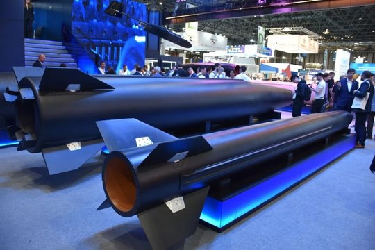 Ukrainos balistinė raketa, skirta smogti Maskvai, jau beveik paruošta, skelbia kūrėjai