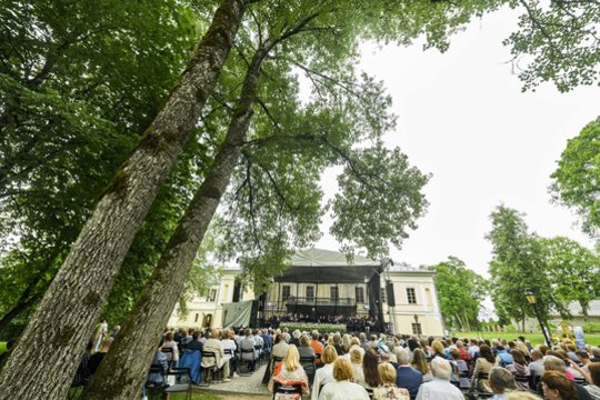 Muzikiniai sekmadieniai vasaros festivalyje „Muzika Jašiūnų dvare“ 