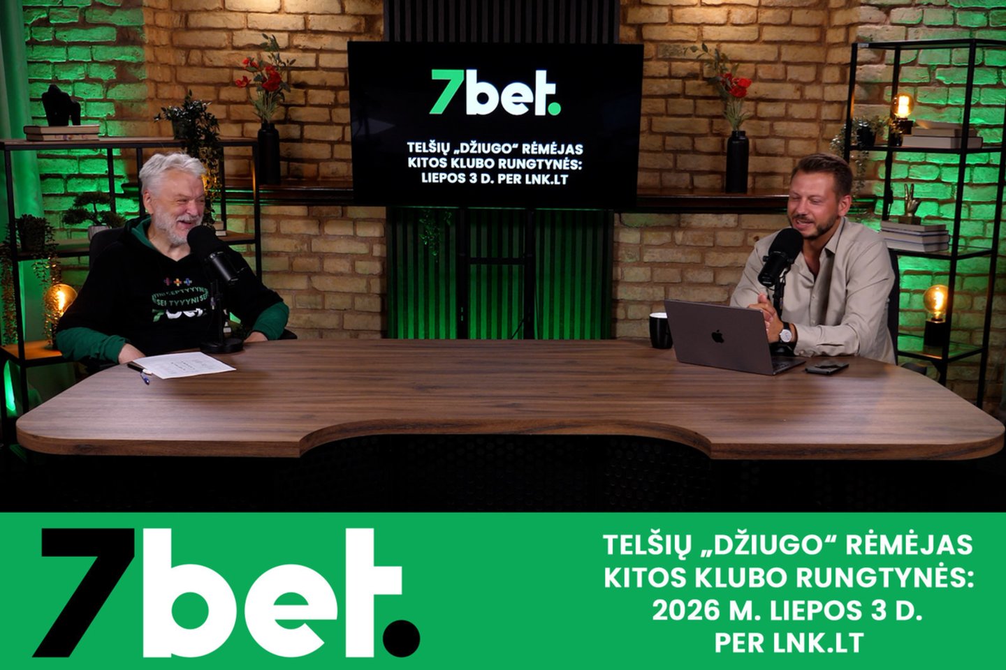 Legendinis Lietuvos futbolo komentatorius ir ekspertas Nerijus Kesminas bei buvęs futbolininkas, o dabar komentatorius – Ervinas Kvitkauskas.