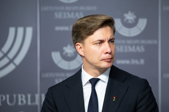 M. Sinkevičius teikia L. Alsio kandidatūrą į kultūros ministrus