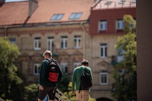 Kad pasirinkti būtų lengviau: paklausėme universitetų ir kolegijų, ką siūlo ir kuo vilioja būsimuosius studentus