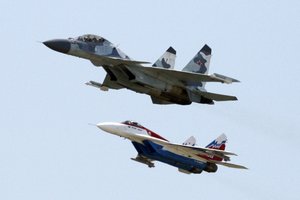 Kryme – sėkmingi Ukrainos smūgiai: po atakos užsidegė angaras su naikintuvais