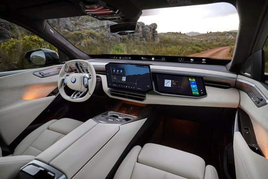 Pasikeitė neatpažįstamai: legendinis „BMW X5“ nustebino radikaliomis permainomis