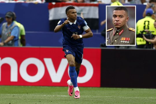 „Diktatorius Mbappe“: prie interneto juokelių prisijungė visa Prancūzijos rinktinė