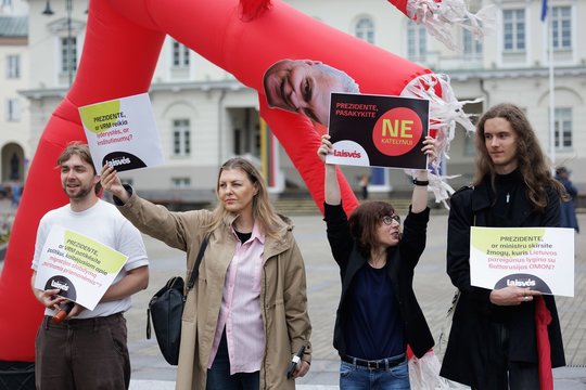 Prie Prezidentūros – „laisviečių“ nepasitenkinimas M. Katelyno kandidatūrą į VRM postą