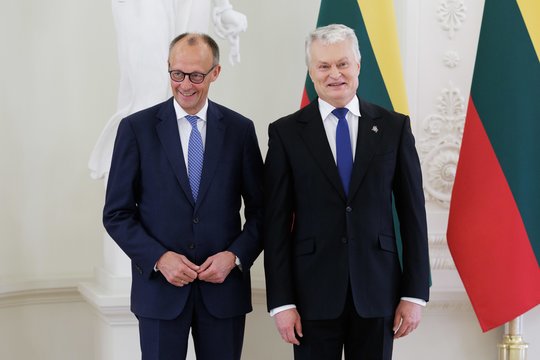 G. Nausėda vyks į Berlyną, kartu su Latvijos ir Estijos vadovais susitiks su F. Merzu