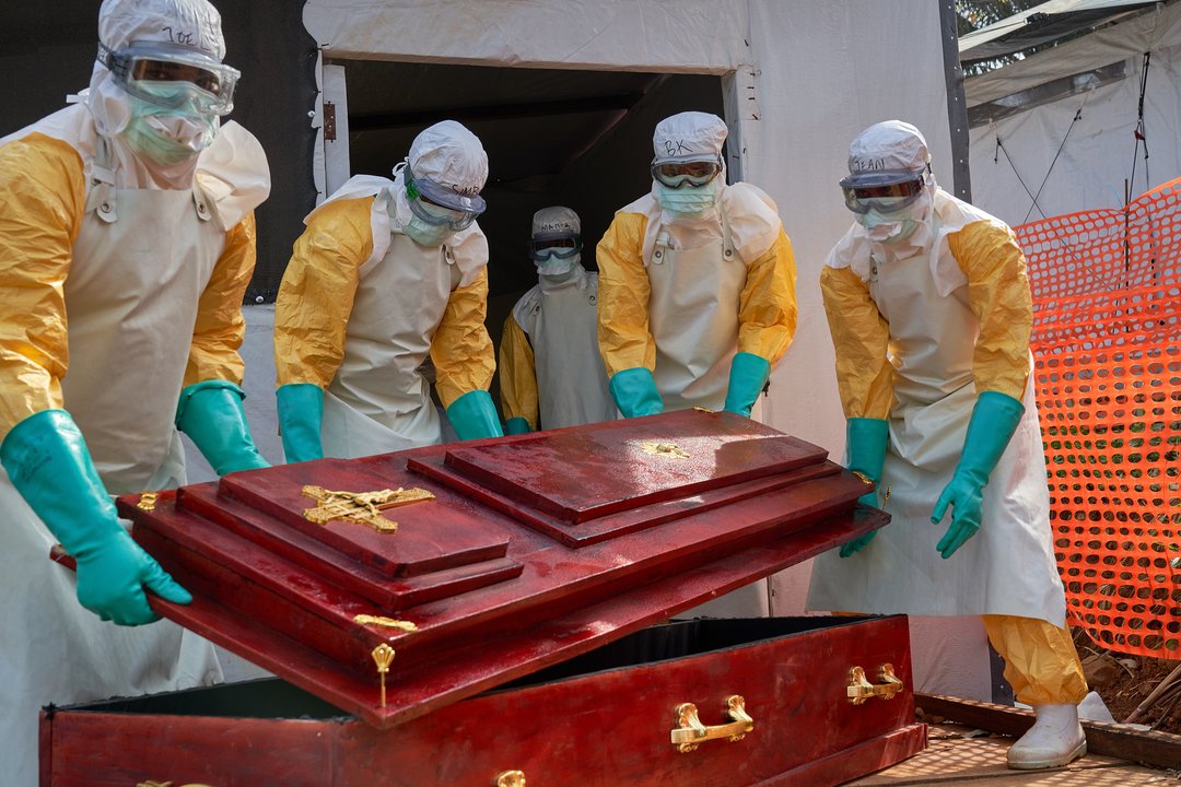 Kongo DR nuo Ebolos mirusių žmonių skaičius viršijo 400